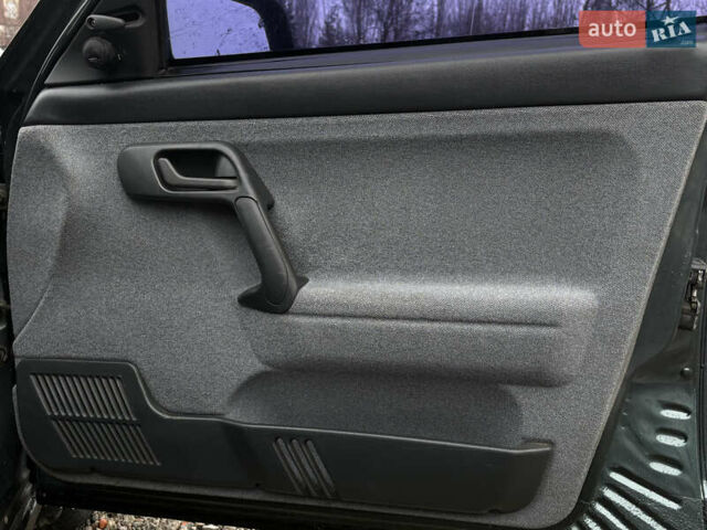 Зеленый ВАЗ 2110, объемом двигателя 1.6 л и пробегом 275 тыс. км за 2750 $, фото 19 на Automoto.ua