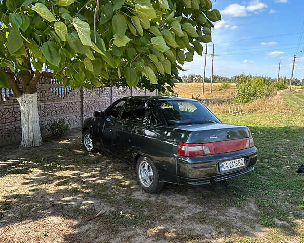 Зеленый ВАЗ 2110, объемом двигателя 1.6 л и пробегом 247 тыс. км за 2700 $, фото 3 на Automoto.ua