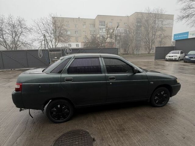 Зеленый ВАЗ 2110, объемом двигателя 1.6 л и пробегом 200 тыс. км за 2600 $, фото 3 на Automoto.ua