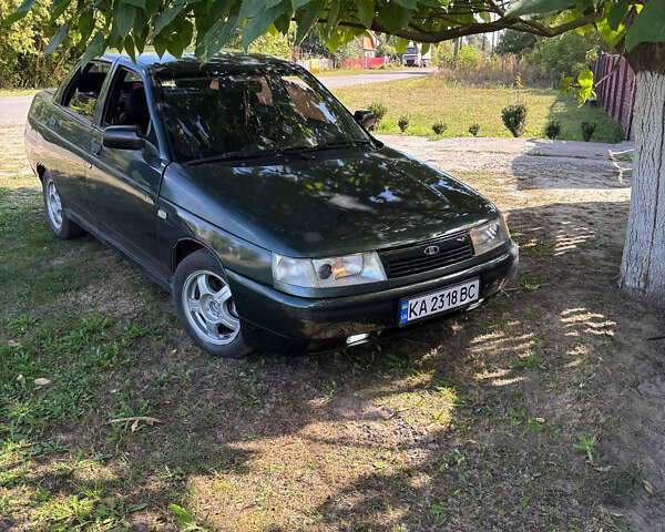 Зеленый ВАЗ 2110, объемом двигателя 1.6 л и пробегом 247 тыс. км за 2700 $, фото 4 на Automoto.ua