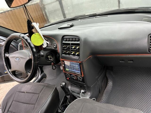 Зеленый ВАЗ 2110, объемом двигателя 1.6 л и пробегом 104 тыс. км за 2700 $, фото 17 на Automoto.ua