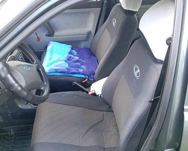 ВАЗ 2110 2010 у Бережанах на Automoto.ua Зелений ВАЗ 2110, об'ємом двигуна 1.6 л та пробігом 41 тис. км за 2300 $, фото 5 на Automoto.ua