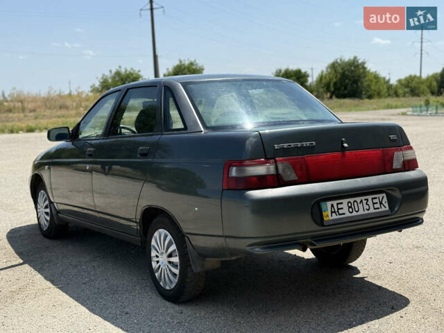 Зеленый ВАЗ 2110, объемом двигателя 1.6 л и пробегом 145 тыс. км за 1999 $, фото 4 на Automoto.ua