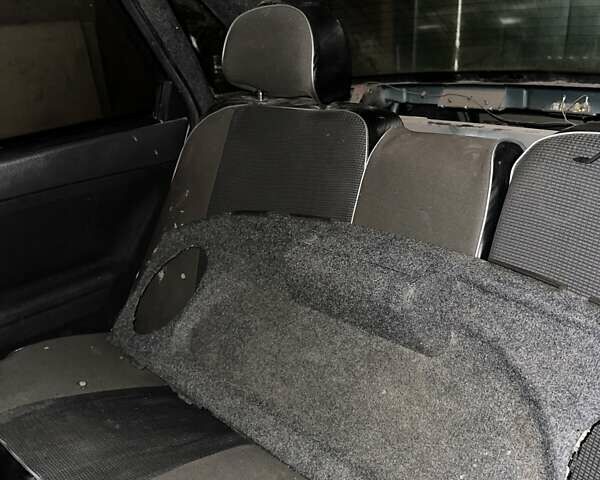ВАЗ 2110 2011 в Бобровице на Automoto.ua Зеленый ВАЗ 2110, объемом двигателя 1.6 л и пробегом 95 тыс. км за 2200 $, фото 5 на Automoto.ua