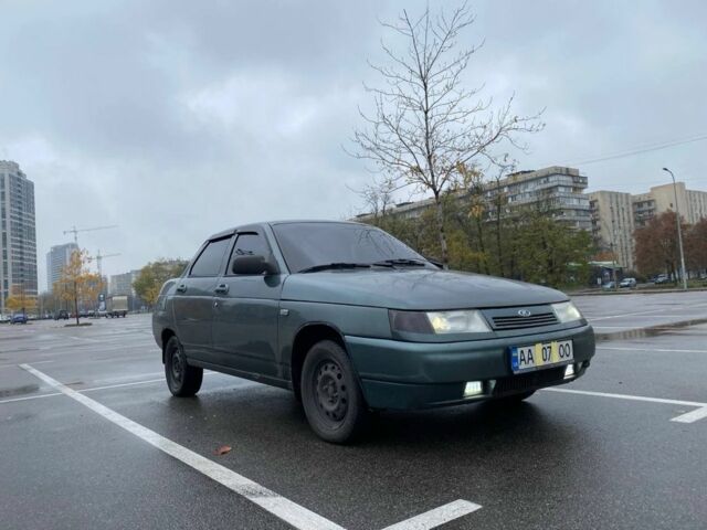 Зеленый ВАЗ 2110, объемом двигателя 1.6 л и пробегом 210 тыс. км за 2500 $, фото 1 на Automoto.ua