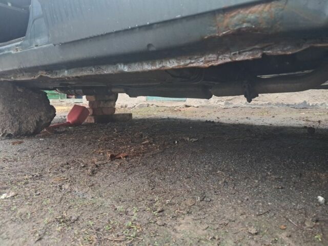 Зеленый ВАЗ 2110, объемом двигателя 1.6 л и пробегом 200 тыс. км за 1750 $, фото 4 на Automoto.ua