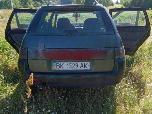 Зеленый ВАЗ 2110, объемом двигателя 1 л и пробегом 20 тыс. км за 800 $, фото 3 на Automoto.ua