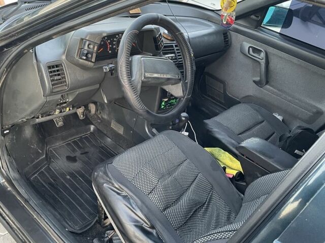 Зелений ВАЗ 2110, об'ємом двигуна 1.6 л та пробігом 3 тис. км за 1400 $, фото 4 на Automoto.ua