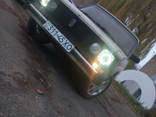 Бежевый ВАЗ 21106, объемом двигателя 1.6 л и пробегом 94 тыс. км за 691 $, фото 4 на Automoto.ua