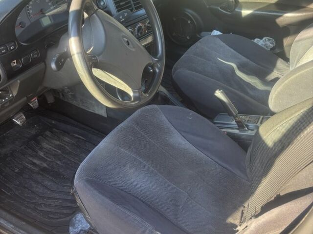 Чорний ВАЗ 21106, об'ємом двигуна 1.6 л та пробігом 77 тис. км за 1250 $, фото 5 на Automoto.ua