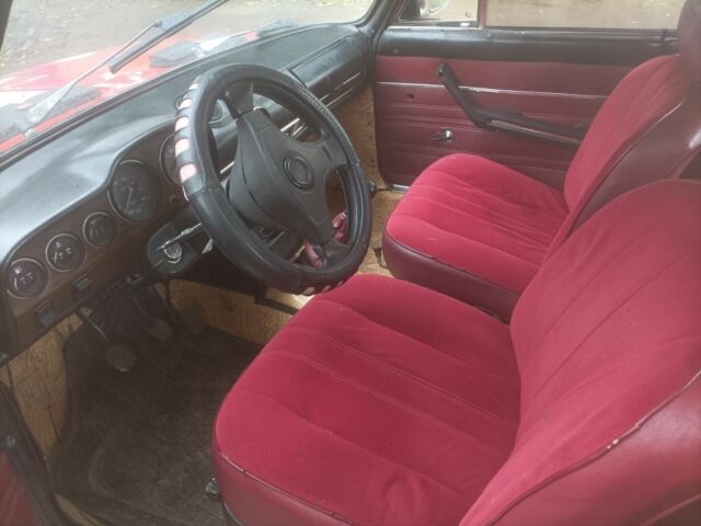 Червоний ВАЗ 21106, об'ємом двигуна 2.45 л та пробігом 700 тис. км за 719 $, фото 3 на Automoto.ua