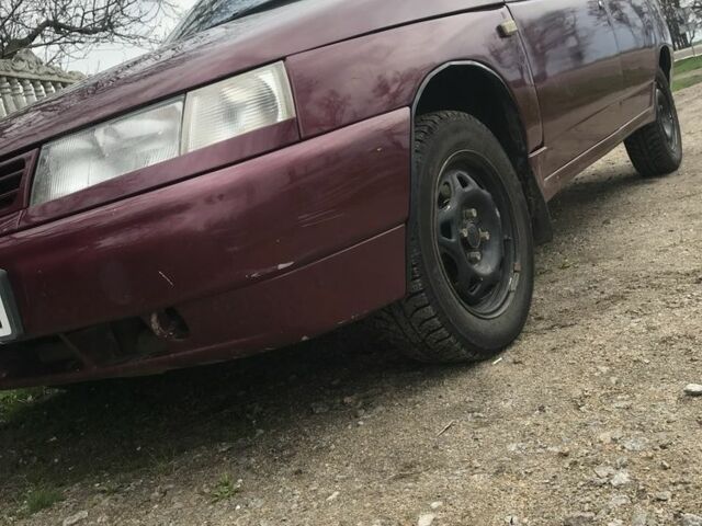 Красный ВАЗ 21106, объемом двигателя 1.6 л и пробегом 3 тыс. км за 946 $, фото 2 на Automoto.ua