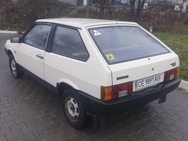 Белый ВАЗ 21108, объемом двигателя 1.3 л и пробегом 800 тыс. км за 1050 $, фото 1 на Automoto.ua