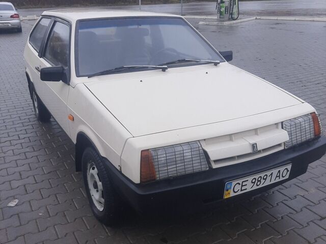 Белый ВАЗ 21108, объемом двигателя 1.3 л и пробегом 800 тыс. км за 1050 $, фото 5 на Automoto.ua