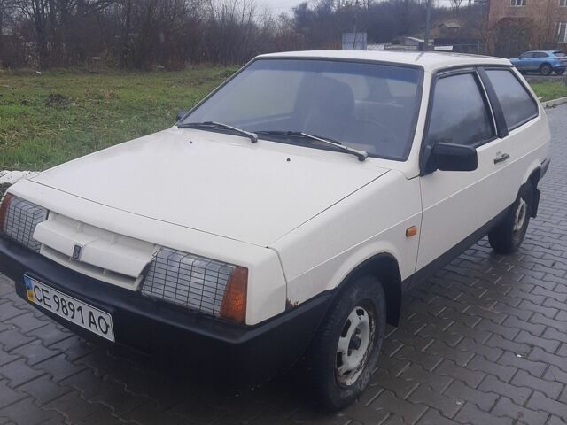 Белый ВАЗ 21108, объемом двигателя 1.3 л и пробегом 800 тыс. км за 1050 $, фото 3 на Automoto.ua