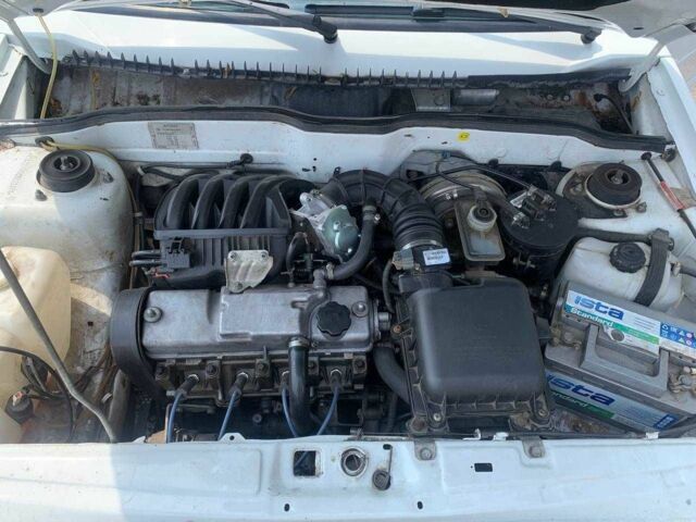 Белый ВАЗ 2111, объемом двигателя 1.6 л и пробегом 118 тыс. км за 2400 $, фото 10 на Automoto.ua