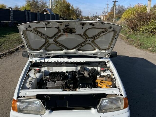 Белый ВАЗ 2111, объемом двигателя 1.6 л и пробегом 119 тыс. км за 2400 $, фото 5 на Automoto.ua