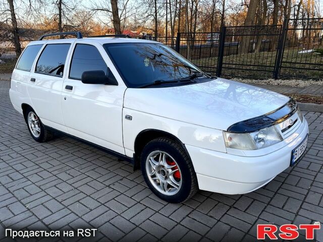 Білий ВАЗ 2111, об'ємом двигуна 1.6 л та пробігом 160 тис. км за 2500 $, фото 2 на Automoto.ua