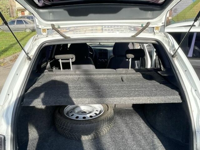 Білий ВАЗ 2111, об'ємом двигуна 1.6 л та пробігом 95 тис. км за 3500 $, фото 6 на Automoto.ua