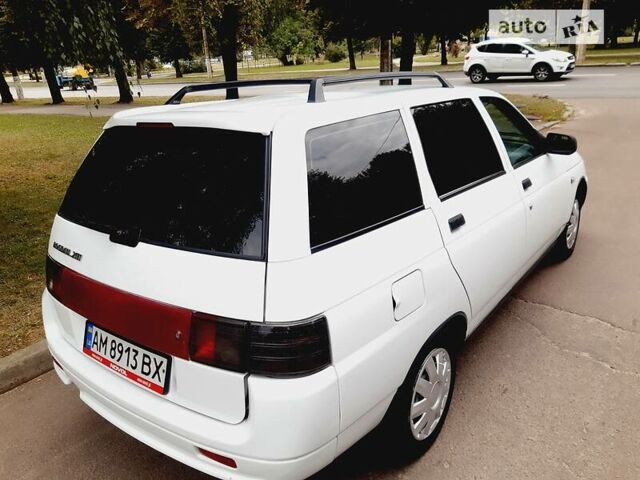 Белый ВАЗ 2111, объемом двигателя 1.6 л и пробегом 92 тыс. км за 3400 $, фото 6 на Automoto.ua