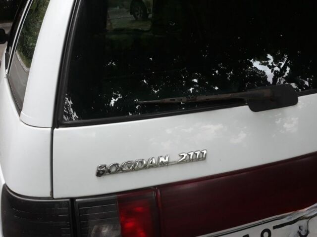 Белый ВАЗ 2111, объемом двигателя 0 л и пробегом 75 тыс. км за 2500 $, фото 2 на Automoto.ua