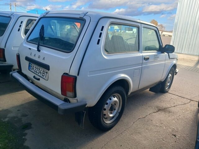 Белый ВАЗ 2111, объемом двигателя 1.7 л и пробегом 200 тыс. км за 3700 $, фото 3 на Automoto.ua