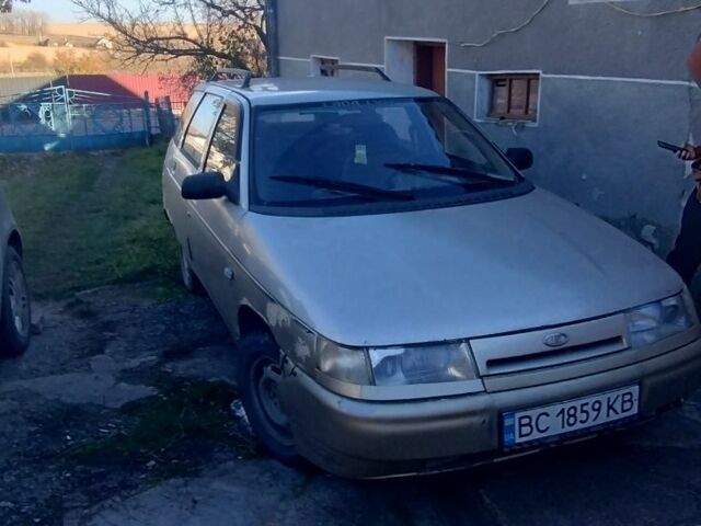 Бежевый ВАЗ 2111, объемом двигателя 1.5 л и пробегом 257 тыс. км за 1200 $, фото 2 на Automoto.ua