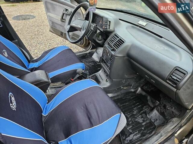 Бежевый ВАЗ 2111, объемом двигателя 1.5 л и пробегом 241 тыс. км за 1350 $, фото 3 на Automoto.ua