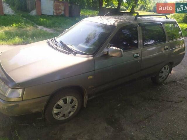 Бежевый ВАЗ 2111, объемом двигателя 1.5 л и пробегом 300 тыс. км за 1300 $, фото 5 на Automoto.ua