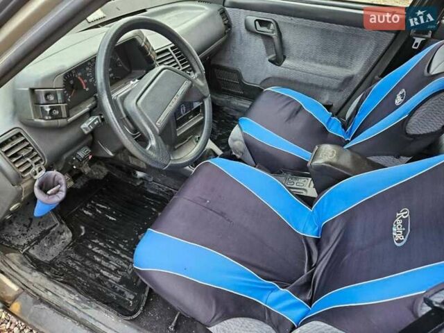 Бежевий ВАЗ 2111, об'ємом двигуна 1.5 л та пробігом 241 тис. км за 1350 $, фото 8 на Automoto.ua