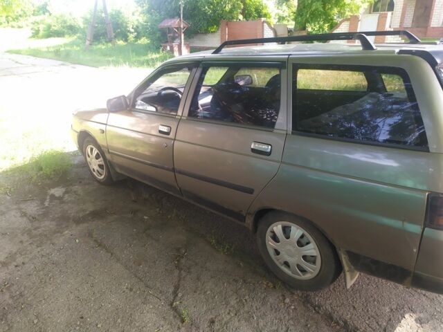 Бежевый ВАЗ 2111, объемом двигателя 0 л и пробегом 300 тыс. км за 1300 $, фото 3 на Automoto.ua