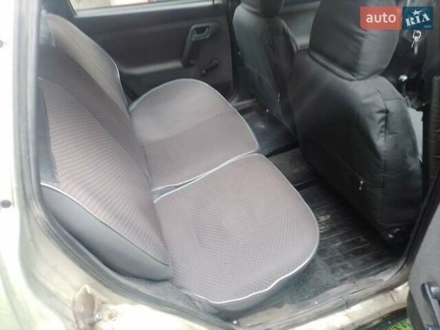 Бежевий ВАЗ 2111, об'ємом двигуна 1.6 л та пробігом 320 тис. км за 1850 $, фото 3 на Automoto.ua