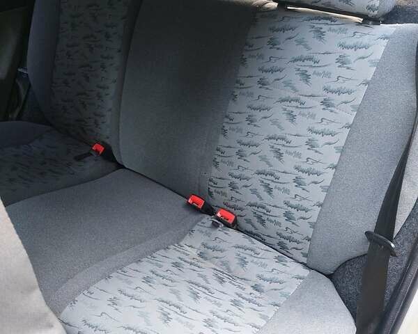 Бежевый ВАЗ 2111, объемом двигателя 1.6 л и пробегом 225 тыс. км за 2100 $, фото 24 на Automoto.ua