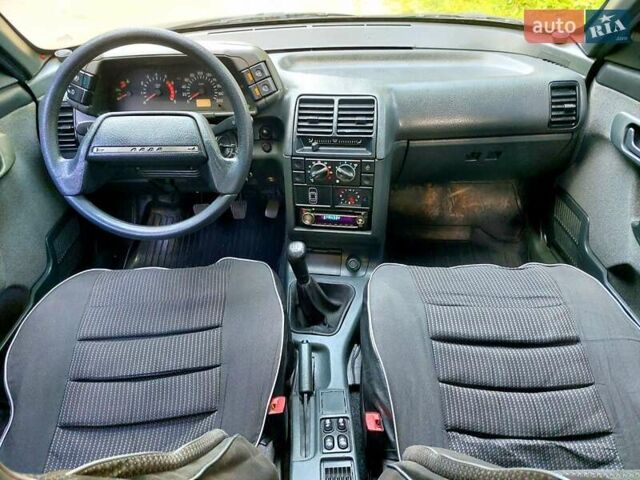 Бежевый ВАЗ 2111, объемом двигателя 1.6 л и пробегом 225 тыс. км за 2100 $, фото 26 на Automoto.ua