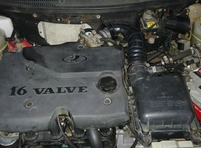 Бежевый ВАЗ 2111, объемом двигателя 1.6 л и пробегом 271 тыс. км за 1600 $, фото 5 на Automoto.ua