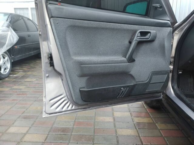 Бежевый ВАЗ 2111, объемом двигателя 1.6 л и пробегом 230 тыс. км за 2100 $, фото 7 на Automoto.ua