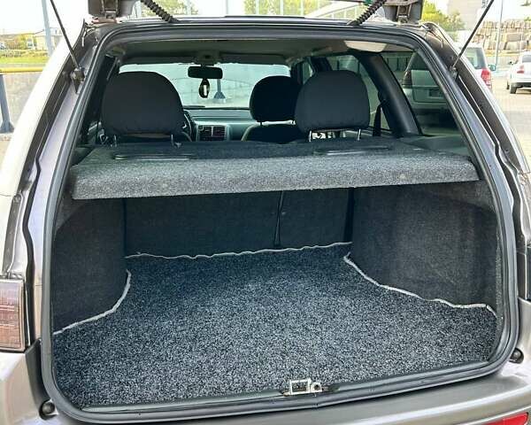 Бежевий ВАЗ 2111, об'ємом двигуна 1.6 л та пробігом 250 тис. км за 3199 $, фото 19 на Automoto.ua