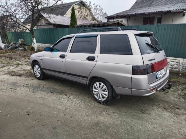 Бежевый ВАЗ 2111, объемом двигателя 1.6 л и пробегом 230 тыс. км за 2100 $, фото 3 на Automoto.ua