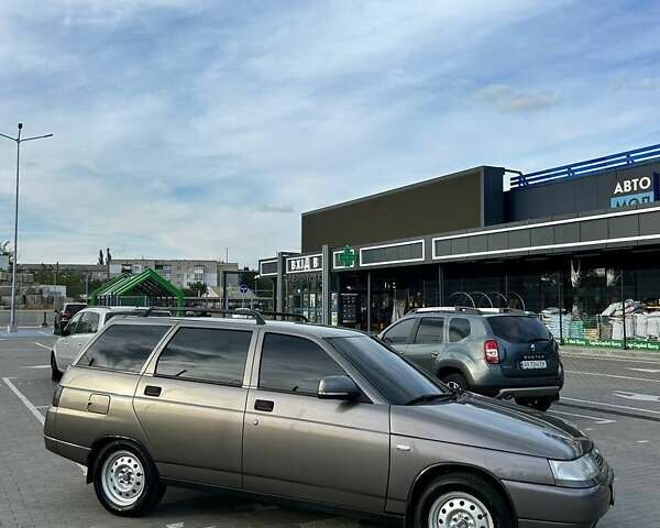 Бежевий ВАЗ 2111, об'ємом двигуна 1.6 л та пробігом 250 тис. км за 3199 $, фото 4 на Automoto.ua