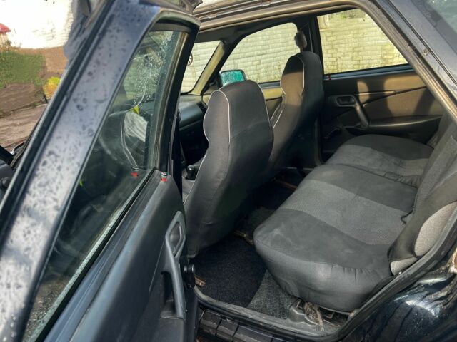 Черный ВАЗ 2111, объемом двигателя 1.6 л и пробегом 103 тыс. км за 1782 $, фото 3 на Automoto.ua