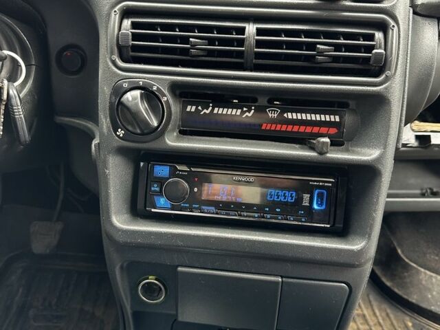 Чорний ВАЗ 2111, об'ємом двигуна 1.6 л та пробігом 190 тис. км за 1900 $, фото 2 на Automoto.ua