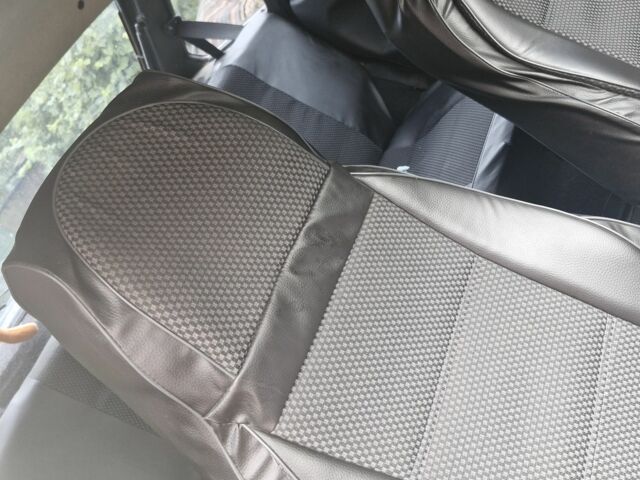 Черный ВАЗ 2111, объемом двигателя 0 л и пробегом 185 тыс. км за 1300 $, фото 3 на Automoto.ua