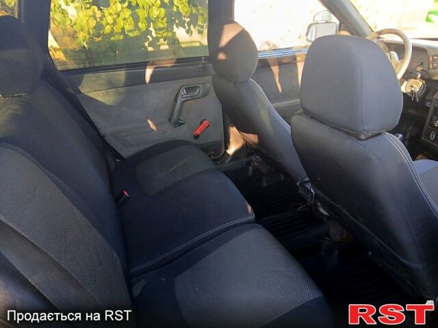 Черный ВАЗ 2111, объемом двигателя 1.6 л и пробегом 377 тыс. км за 1700 $, фото 1 на Automoto.ua