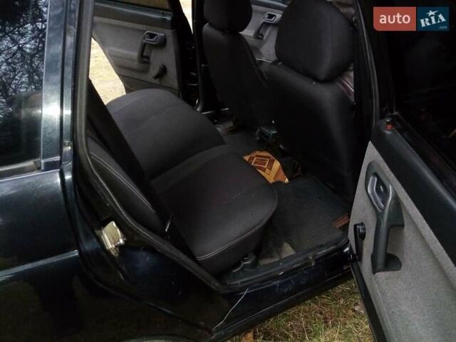 Черный ВАЗ 2111, объемом двигателя 1.6 л и пробегом 182 тыс. км за 2200 $, фото 2 на Automoto.ua