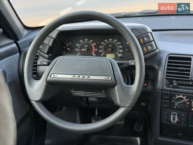 ВАЗ 2111 2005 в Черновцах на Automoto.ua Черный ВАЗ 2111, объемом двигателя 1.6 л и пробегом 1 тыс. км за 4500 $, фото 100 на Automoto.ua