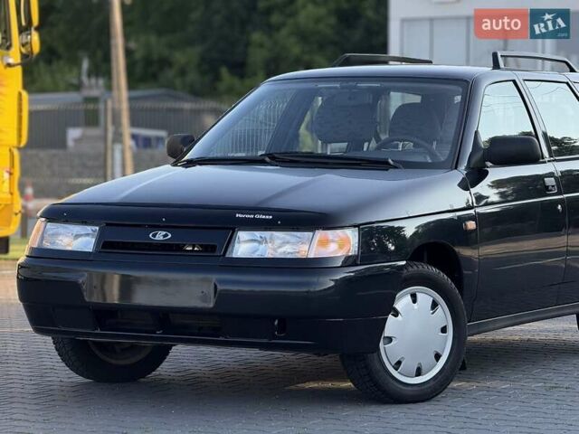 ВАЗ 2111 2005 в Черновцах на Automoto.ua Черный ВАЗ 2111, объемом двигателя 1.6 л и пробегом 1 тыс. км за 4500 $, фото 5 на Automoto.ua