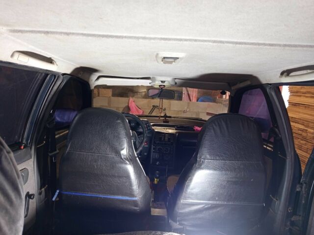 Чорний ВАЗ 2111, об'ємом двигуна 1.6 л та пробігом 345 тис. км за 1900 $, фото 5 на Automoto.ua