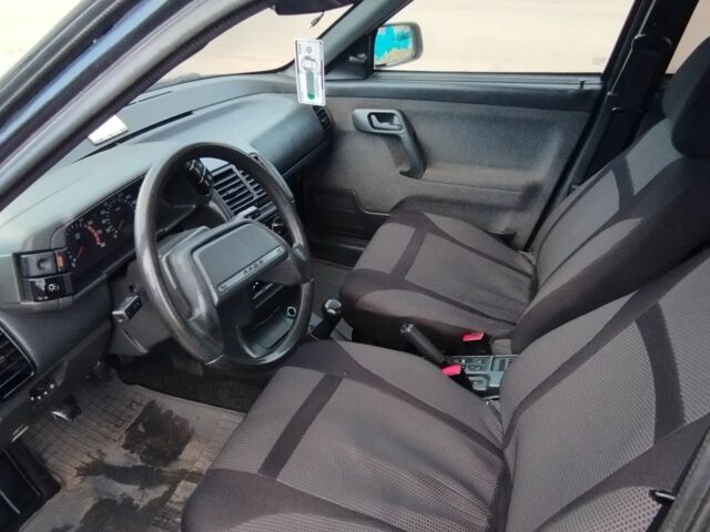 ВАЗ 2111 2005 в Кривом Озере на Automoto.ua Черный ВАЗ 2111, объемом двигателя 1.6 л и пробегом 243 тыс. км за 1750 $, фото 7 на Automoto.ua