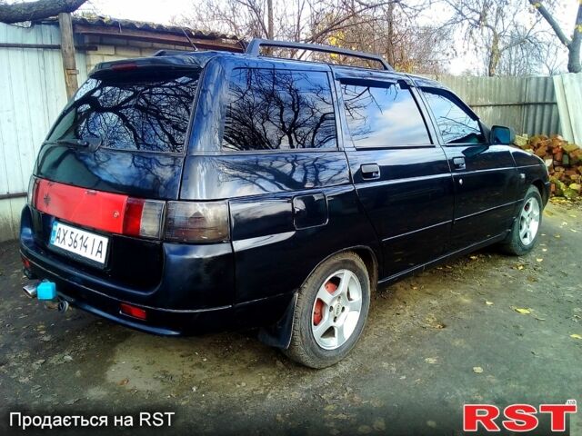 Черный ВАЗ 2111, объемом двигателя 1.6 л и пробегом 212 тыс. км за 2550 $, фото 2 на Automoto.ua