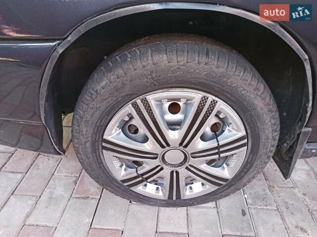Черный ВАЗ 2111, объемом двигателя 1.6 л и пробегом 230 тыс. км за 2300 $, фото 16 на Automoto.ua